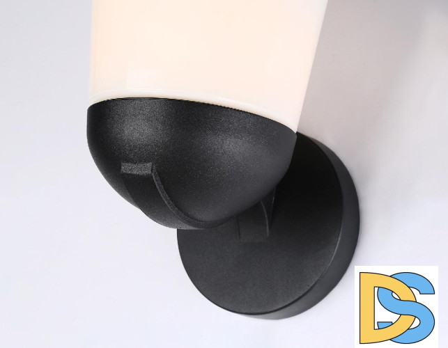 Уличный настенный светильник Ambrella Light Garden ST2083