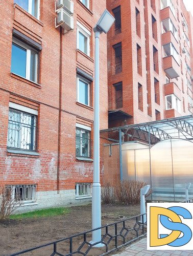 Парковый фонарь Fumagalli Giorgio 4P2.372.G10.LYF1R