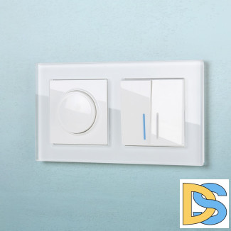 Рамка на 2 поста (белый,стекло) W0021101