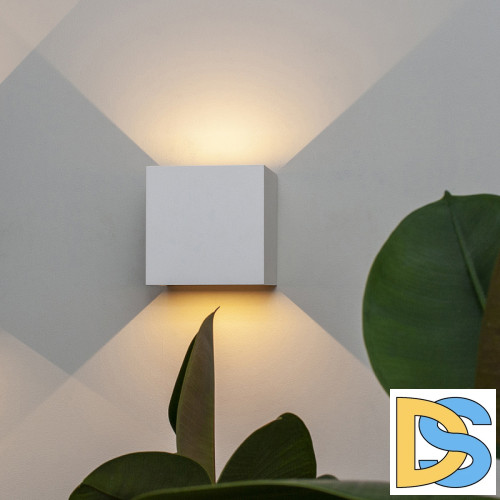 Настенный уличный светильник Mantra Davos 7648