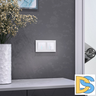 Выключатель одноклавишный проходной с подсветкой (белый) W1212101