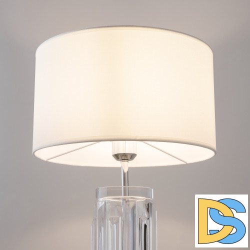 Настольная лампа Maytoni Muse MOD304TL-01CH