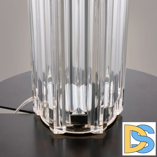 Настольная лампа Maytoni Muse MOD304TL-01CH