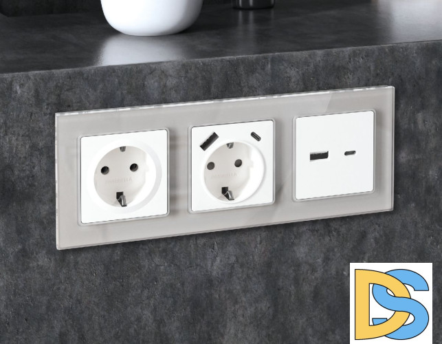 Рамка трехместная Ambrella Volt Platos AF330403