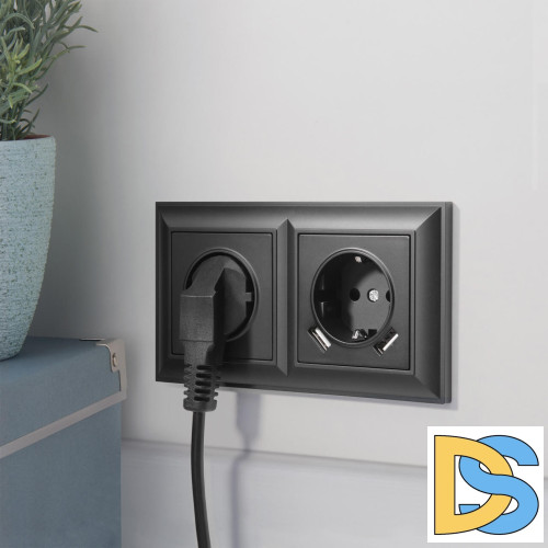 Розетка Werkel с заземлением, шторками и USBх2 черный матовый W1171508 4690389156915