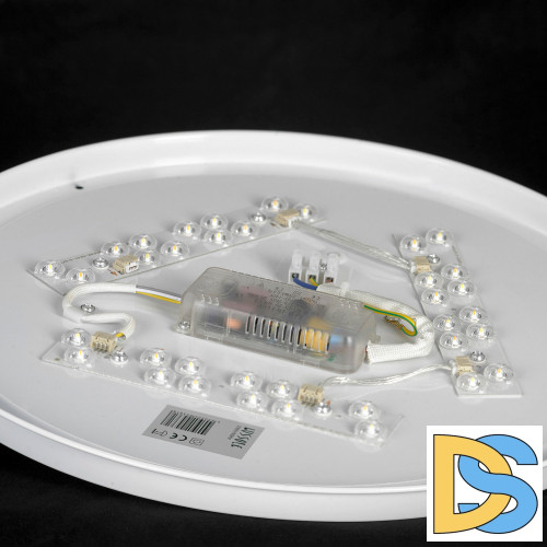 Потолочный светильник Lussole Lgo LSP-8470