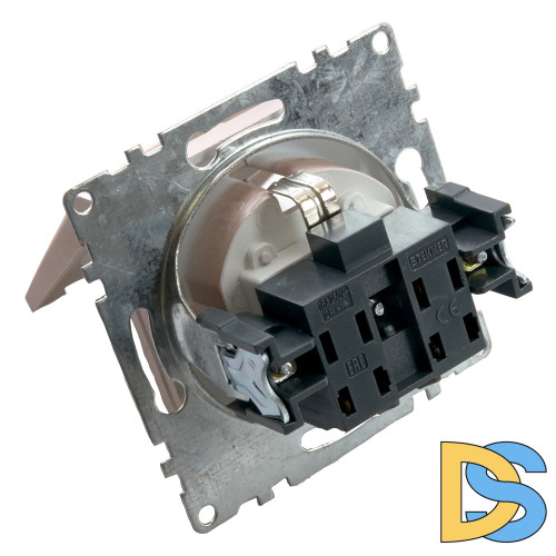 Розетка 1-местная с/з с защитной шторкой Stekker Катрин 39594