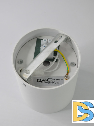 Накладной светильник Elvan NC-507-RM-WH