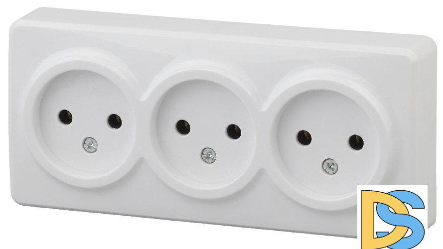 Розетка 3х2P Эра 11-2207-01 Б0020697