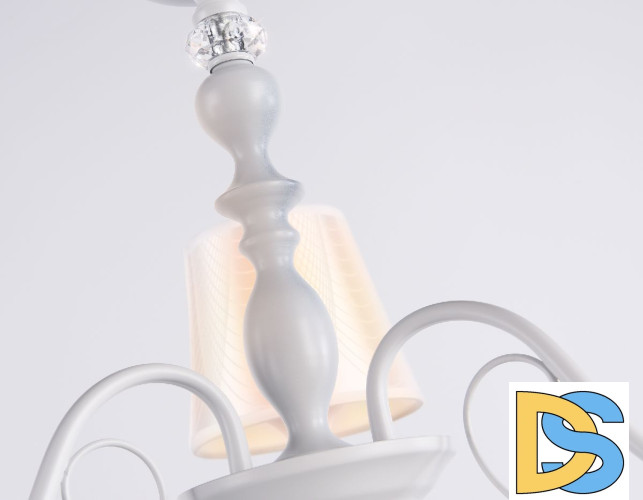 Подвесная люстра Ambrella Light Modern TR4601