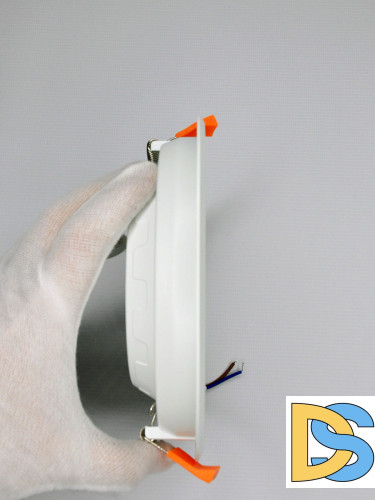 Встраиваемый светильник Elvan VLS-106R-18W-WW-Wh