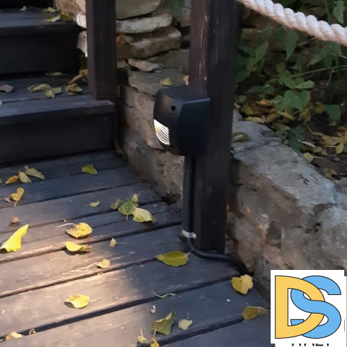 Светильник для подсветки лестниц Fumagalli Leti 3S4.000.000.AYG1L