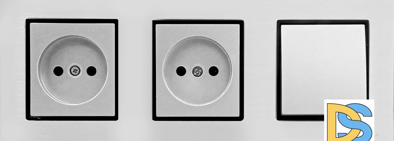 Блок с рамкой из алюминия Выключатель 1-клавишный + 2 розетки без заземления Vesta-Electric Exclusive Silver