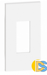 Лицевая панель для телефонных и компьютерных розеток 2 модуля.Белый. Btichino Living Now