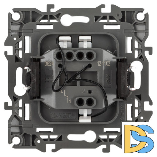 Выключатель одноклавишный Эра 12-1102-01М Б0065679