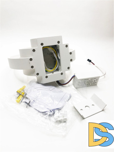 Настенный светильник Elvan GW-5809-10W-WW-Wh