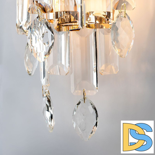 Настенный светильник Modelux ML.7082.02 GD