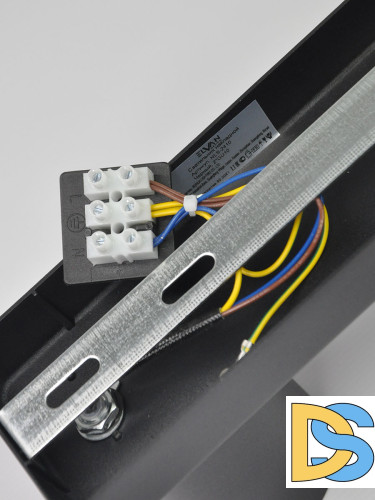 Спот Elvan NLS-2410/2-G10-Bk