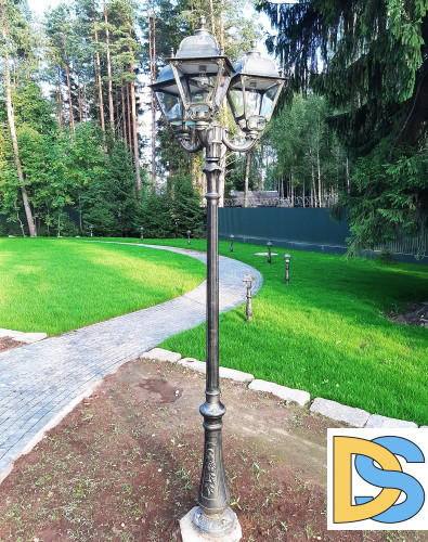 Парковый фонарь Fumagalli Simon U33.202.R30.BXH27