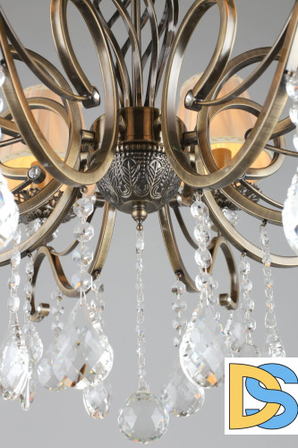 Подвесная люстра Omnilux Belluno OML-79113-08