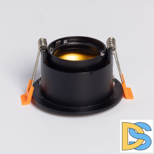 Встраиваемый светильник De Markt Прайм 850010501