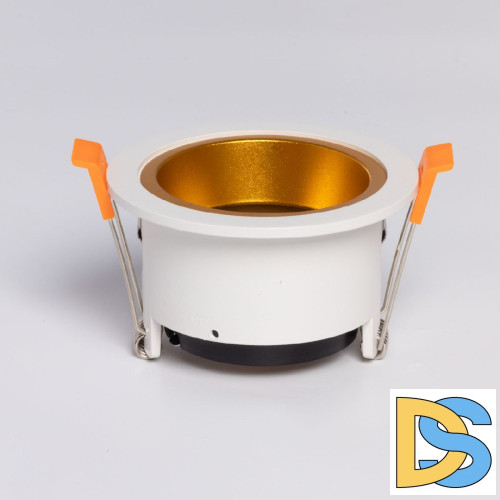 Встраиваемый светильник De Markt Прайм 850010701