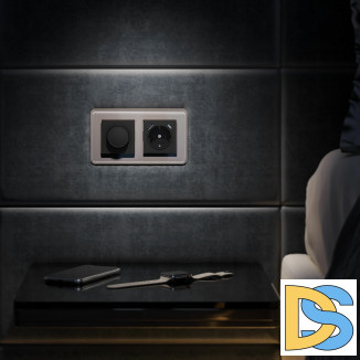 Розетка с быстрой зарядкой USB Type A+С черная (черный матовый) W1171708