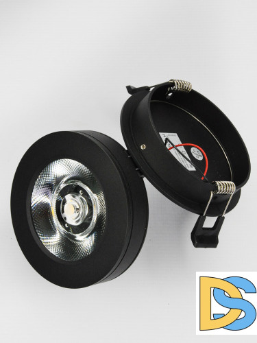 Встраиваемый светильник Elvan VLS-505R-10W-WW-Bk