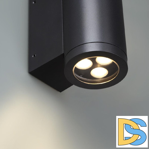 Уличный настенный светильник Odeon Light Long 7071/7WL