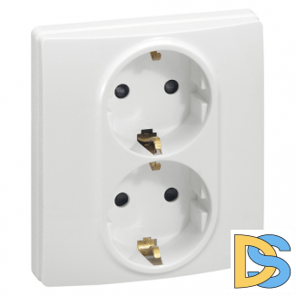 Розетка двойная Legrand Etika с заземлением без шторок, белая, 672223