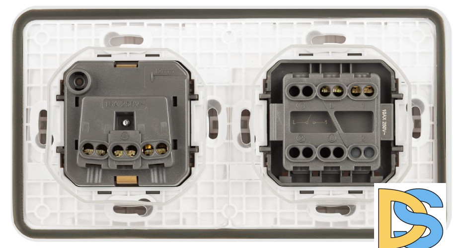 Блок розетка с выключателем Эра 11-7521-01 Б0063261