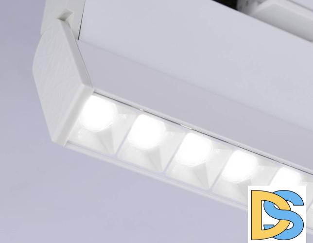 Трековый однофазный светильник Ambrella Light Track System GL6816