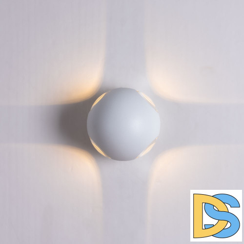 Уличный настенный светильник Arte Lamp Conrad A1544AL-4WH