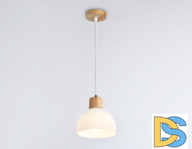 Подвесной светильник Ambrella Light Traditional TR83133