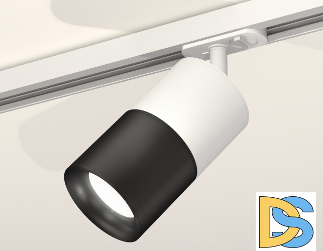 Комплект трекового светильника Ambrella Light Track System XT7402001 (A2536, C7401, A2071, C7402, N7011)