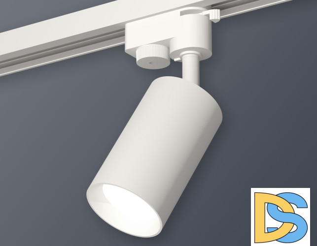 Трековый однофазный светильник Ambrella Light Track System XT6322001 (A2520, C6322, N6101)