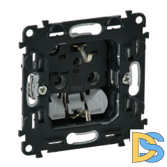 Розетка Legrand Valena Мех In Matic 16A 250V с/з безвинтовой зажим 753021