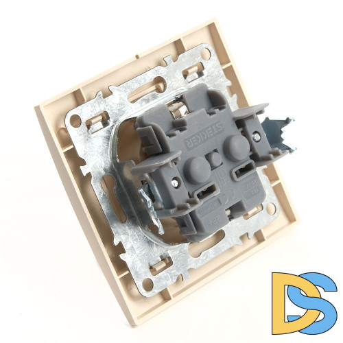 Розетка 1-местная Stekker PST16-9010-02 с защитной шторкой 39236