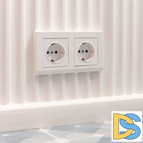 Розетка с заземлением, безвинтовой зажим Werkel белый W1171301 4690389155321