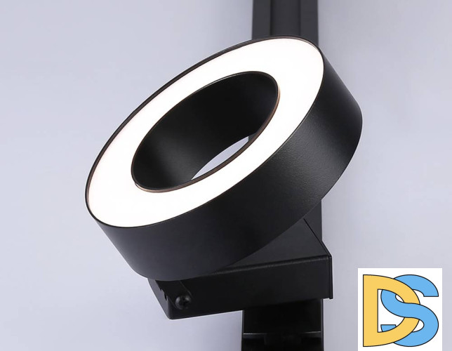 Трековый однофазный светильник Ambrella Light Track System GL6868