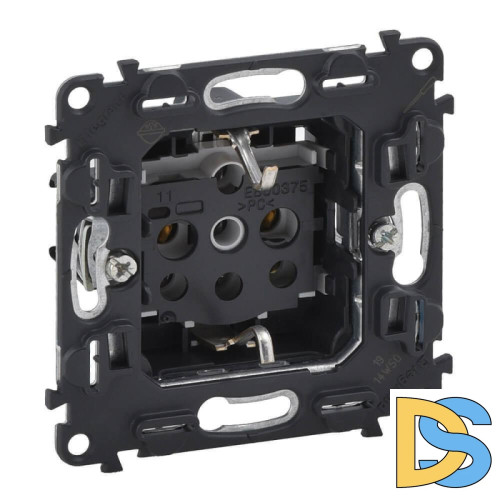 Розетка Legrand Valena Мех In Matic 16A 250V с/з винтовой зажим 753025