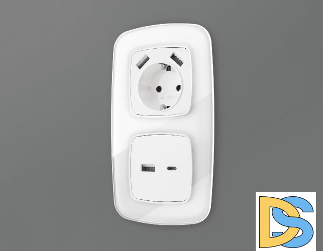 Лицевая панель для розетки 2USB тип A+C Ambrella Volt Omega OP1110