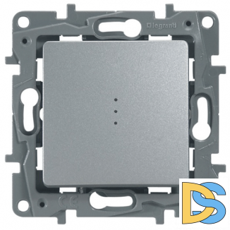 Переключатель Legrand Etika проходной 1-кл с подсветкой алюминий, 672415