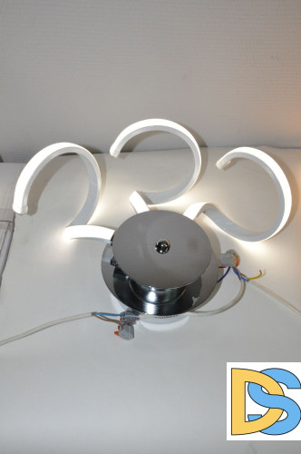 Настенный светильник Elvan BR-136/3-8W-NH-Ch