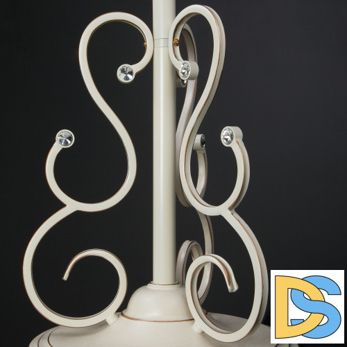 Торшер Eurosvet Etna 12205/3F белый Strotskis