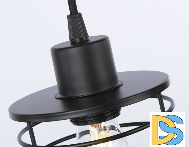 Подвесной светильник Ambrella Light Traditional TR8075