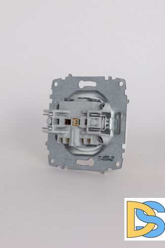 Розетка без заземления ELBI Jazz 607-010200-215