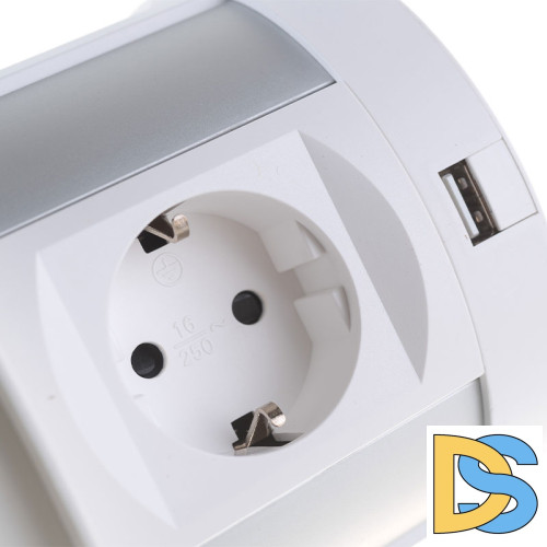 Блок розеток 107J (4 секции, 2 USB и RJ-45) Mebax 00-00001172