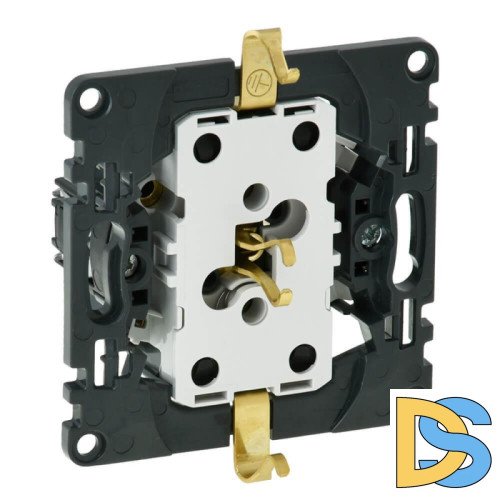 Розетка двойная Legrand Valena Мех In Matic 16A 250V с/з с защитными шторками безвинт. зажим 753031
