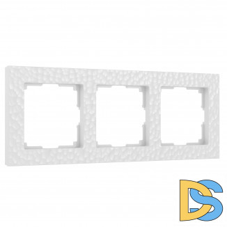 Рамка на 3 поста (белый) W0032401